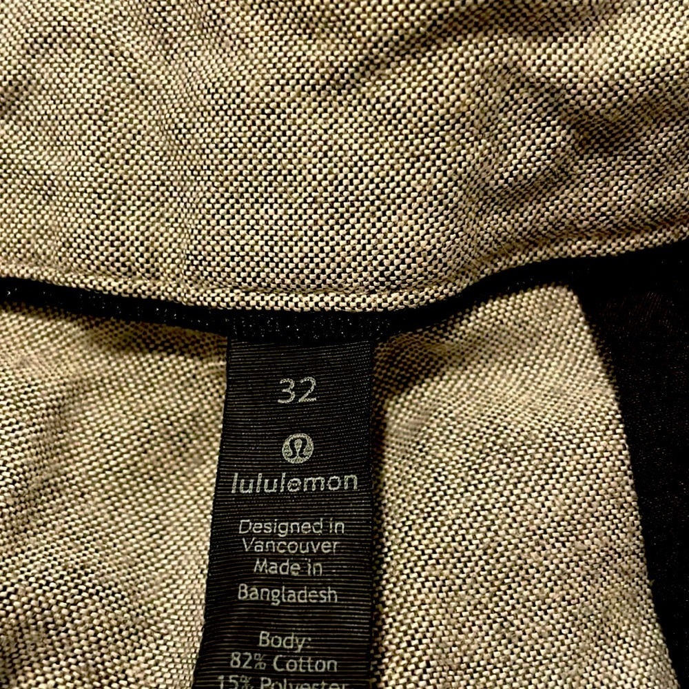 Lululemon Commission Classic Fit Shorts - Picture 3 of 6